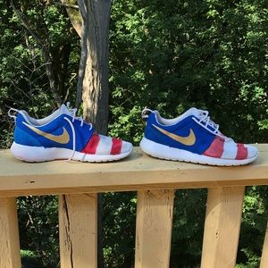 Custom Nike Roshe size 10